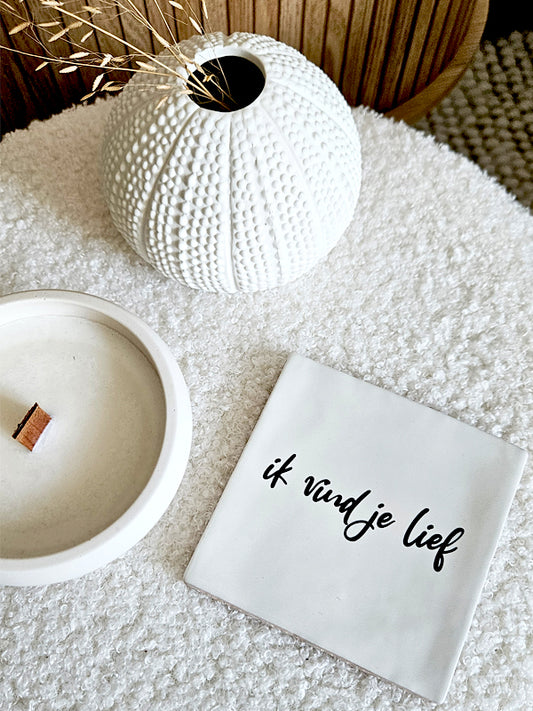 Tegeltje – Ik vind je lief